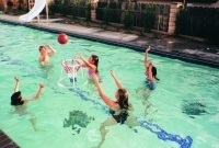 DELUXE HEAVY-DUTY BASKETBALL GAME
